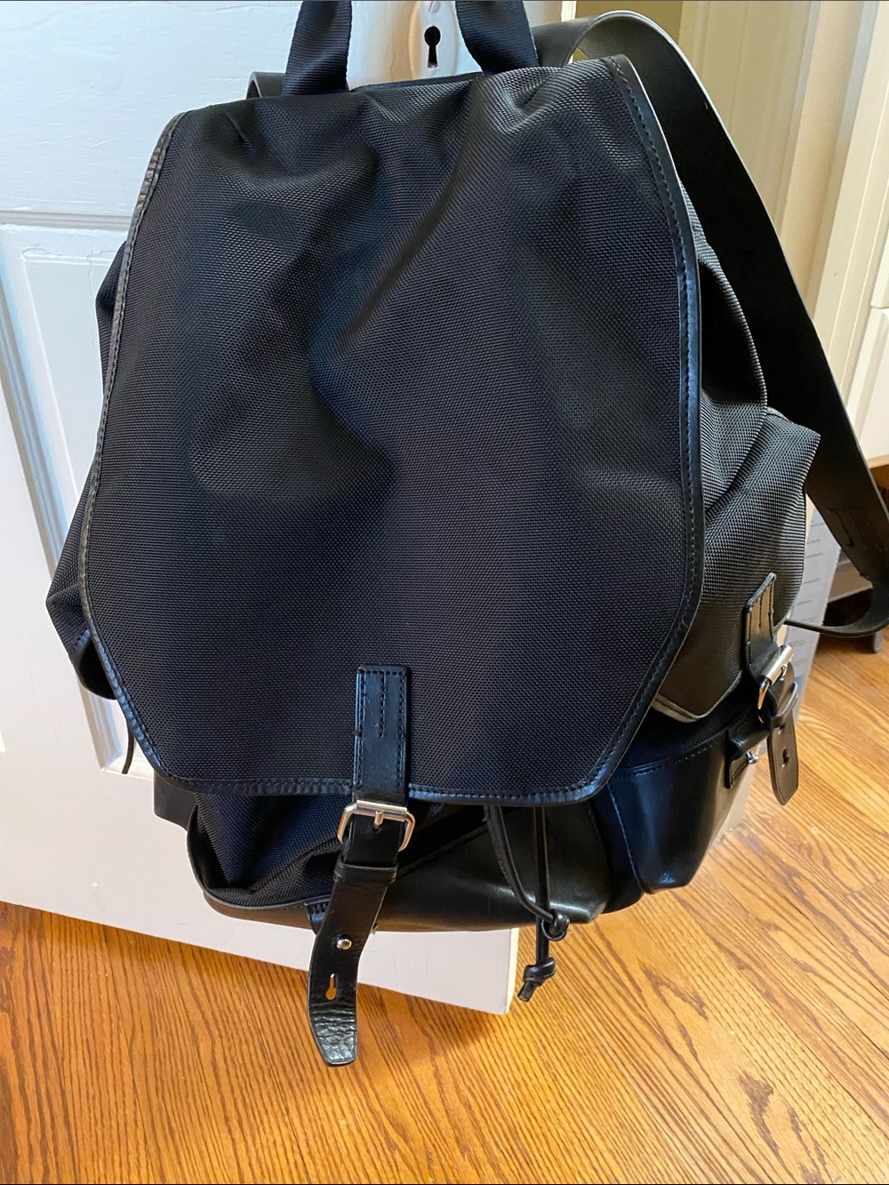 Saks Fifth Avenue Classic Black Backpack - Sleek Everyday Carry